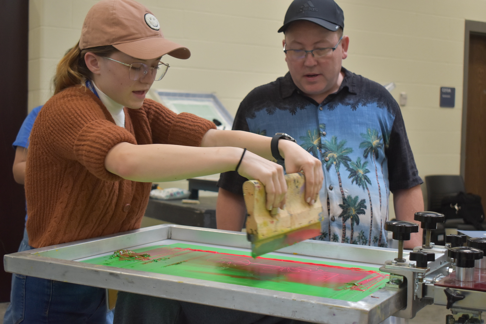A female student separating paint